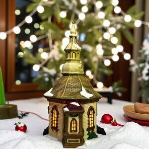 Santa's Workbench Hope Chapel Lighted Christmas Building from 1997